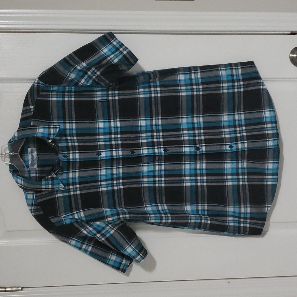 3/$12 Button down plaid shirt